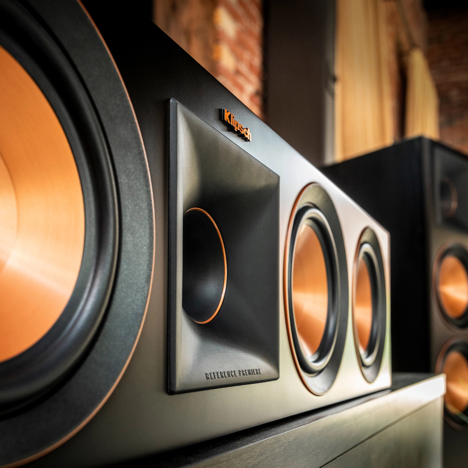 Klipsch RP‑404C Center Channel Black – Quad 4″ Cerametallic Woofers & 1″ Titanium LTS Tweeter with Tractrix® Horn – 125W RMS 