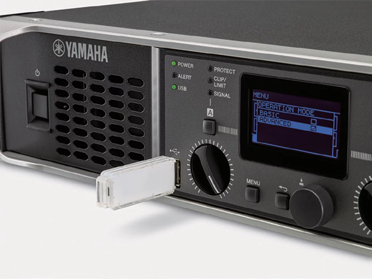 Yamaha PX5 Power Amplifier – 2x500W at 8Ω, Class-D, DSP Processing, Lightweight Rackmount Design