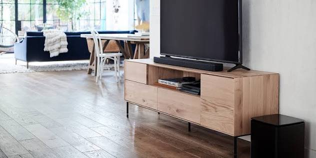 Bose Bass Module 700 – Premium Wireless Subwoofer with Powerful Deep Bass, QuietPort Technology & Elegant Glass-Top Design