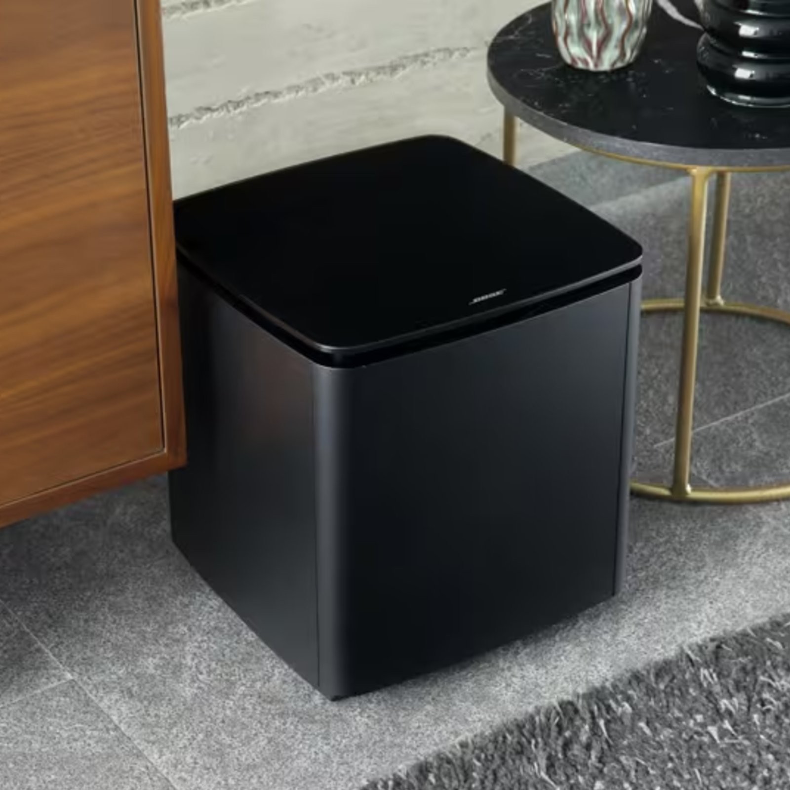 Bose Bass Module 700 – Premium Wireless Subwoofer with Powerful Deep Bass, QuietPort Technology & Elegant Glass-Top Design - Image 3
